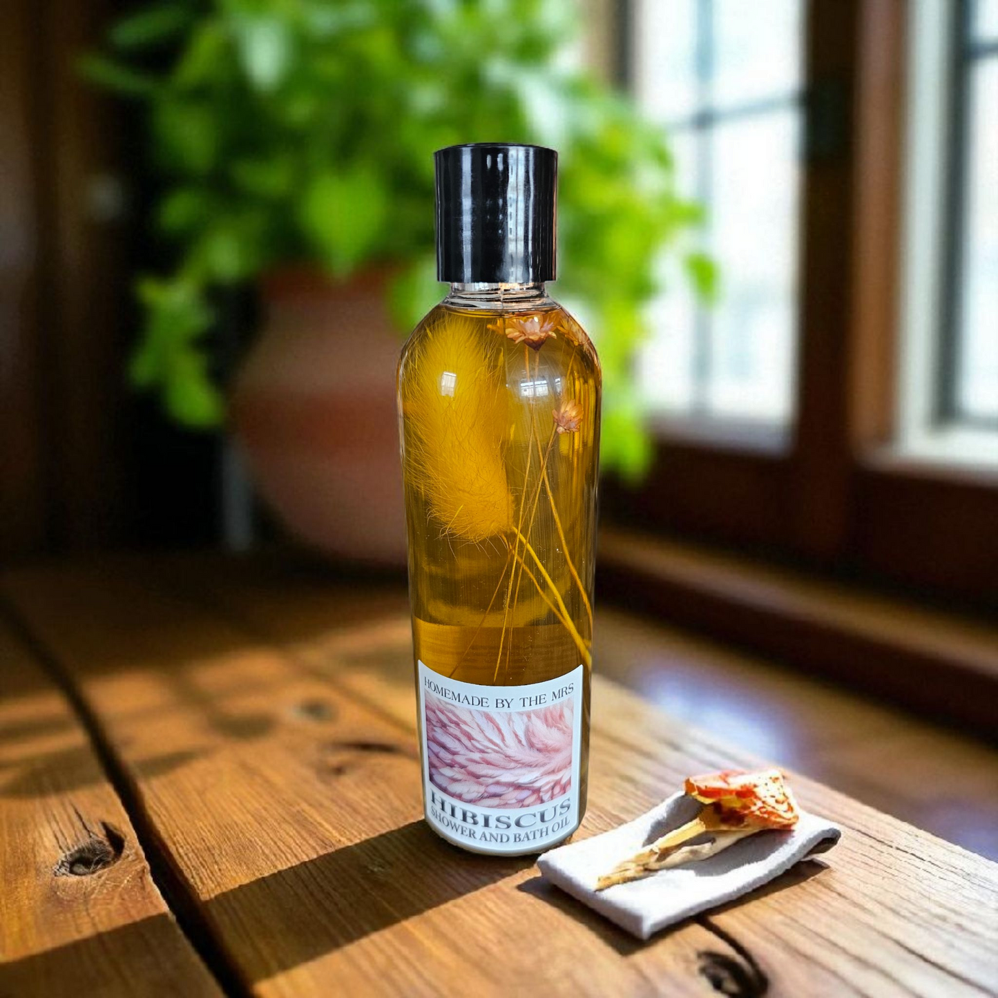 Hibiscus Shower and Bath Oil Moisturizer (8oz) / Huile Hydratante de Douche et de Bain à l’Hibiscus (240 ml)