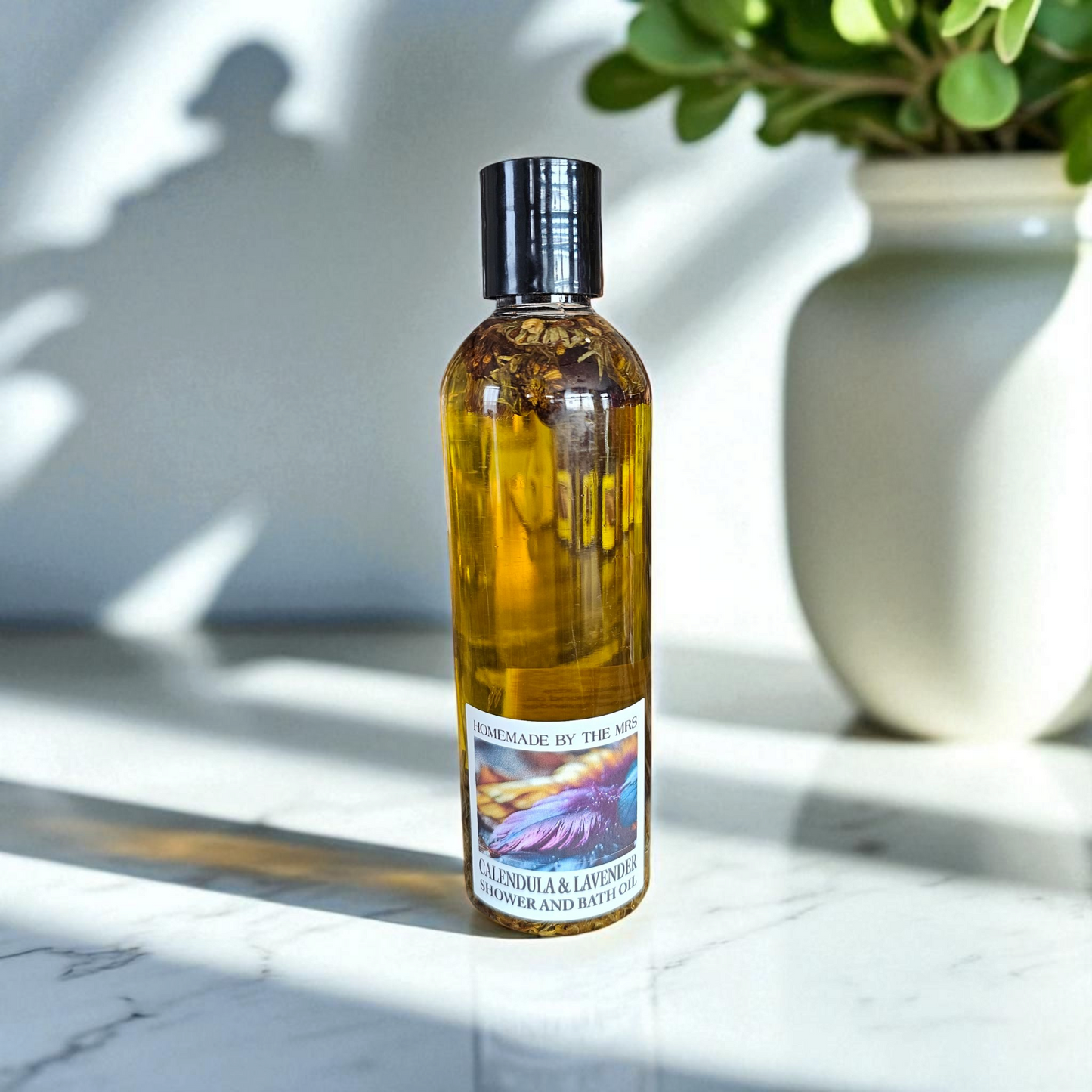 Calendula and Lavender Shower and Bath Oil Moisturizer (8oz) / Huile Hydratante de Douche et de Bain au Calendula et à la Lavande (240 ml)