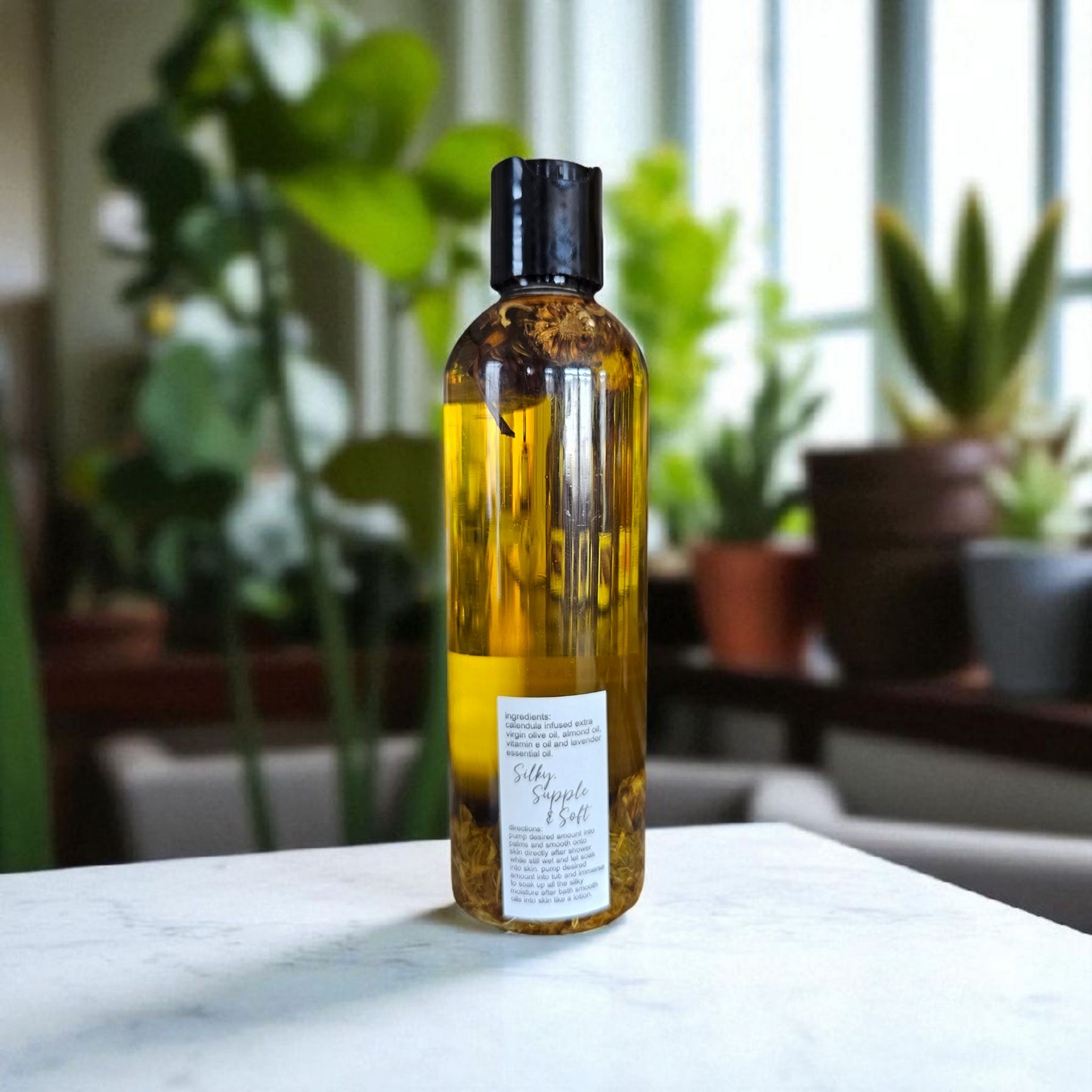 Calendula and Lavender Shower and Bath Oil Moisturizer (8oz) / Huile Hydratante de Douche et de Bain au Calendula et à la Lavande (240 ml)