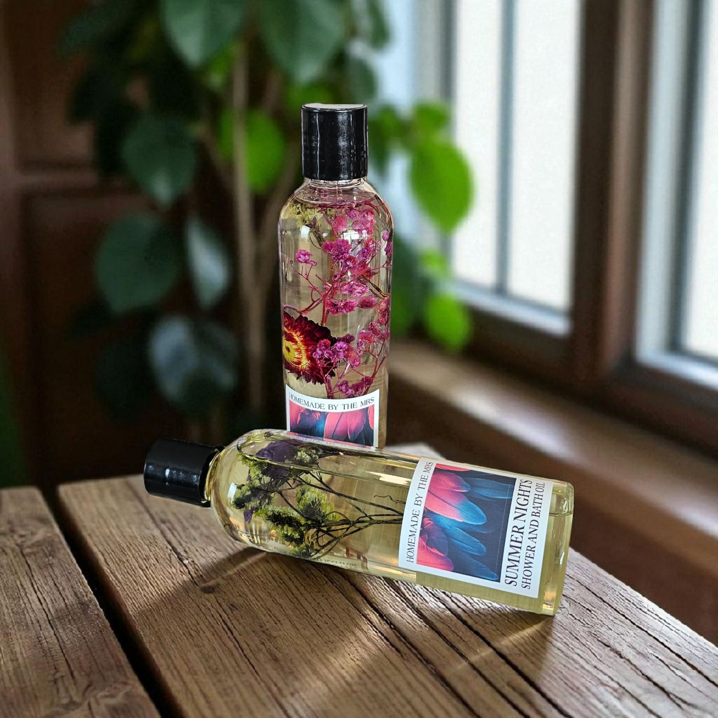 Summer Nights Shower and Bath Oil (8oz)/ Huile de Douche et de Bain Nuits d’Été (240 ml)