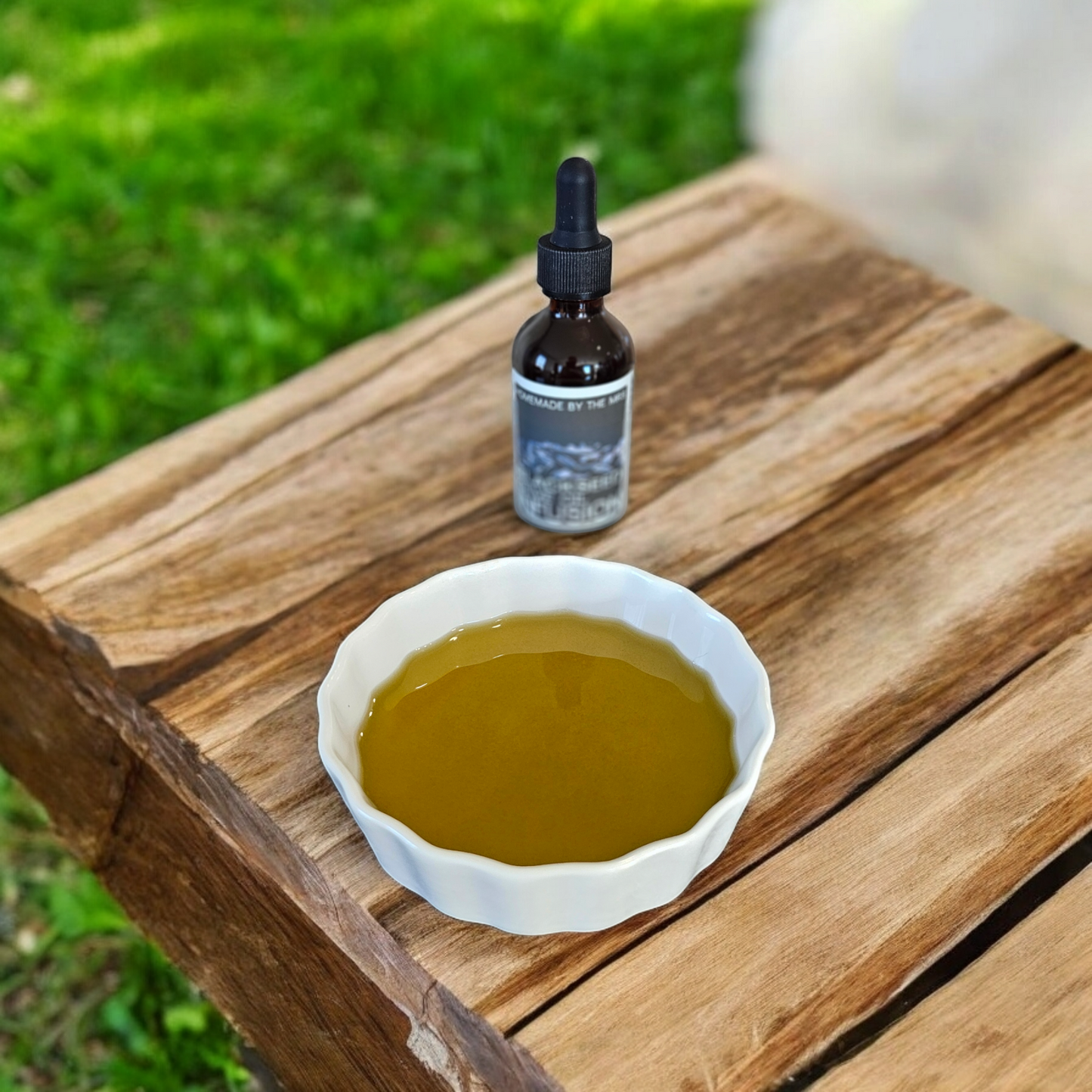 Blackseed Olive Oil Pantry Herbal Infusion (4oz) / Macérât Herboriste de Nigelle et d’Huile d’Olive – Édition Cuisine (120 ml)