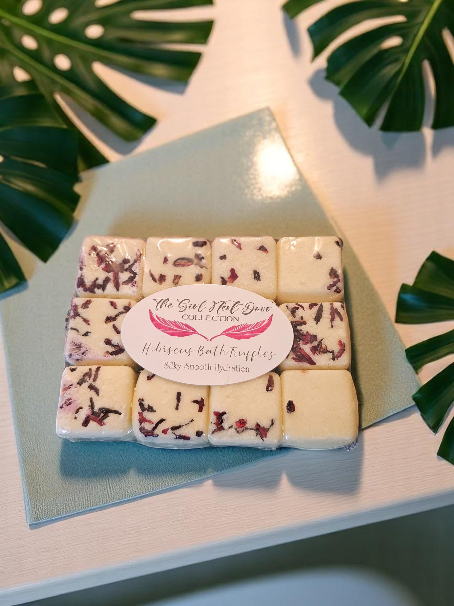 Hibiscus Bath Truffles (12 pack) / Truffes de Bain à l'Hibiscus (paquet de 12)
