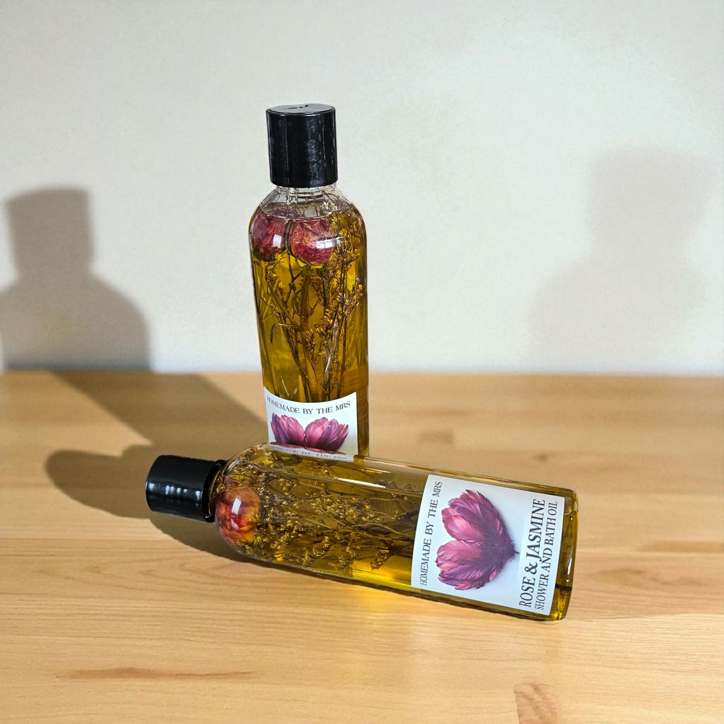 Rose and Jasmine Shower and Bath Oil (8oz) / Huile de douche et de bain à la rose et au jasmin (240 ml)