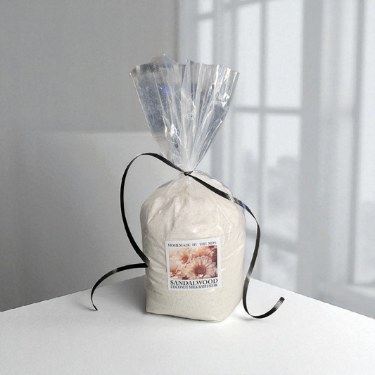 Sandalwood Coconut Milk Oatmeal bath Soak (20oz Bag) / Bain de Lait de Coco, Avoine et Bois de Santal (Sac de 20 oz)