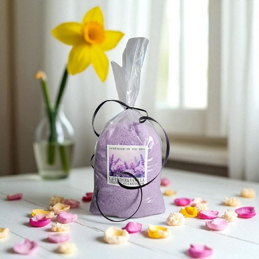 Lavender Coconut Milk Oatmeal Bath Soak (20oz) / Bain Lait de Coco, Avoine & Lavande (Sac de 20 oz)