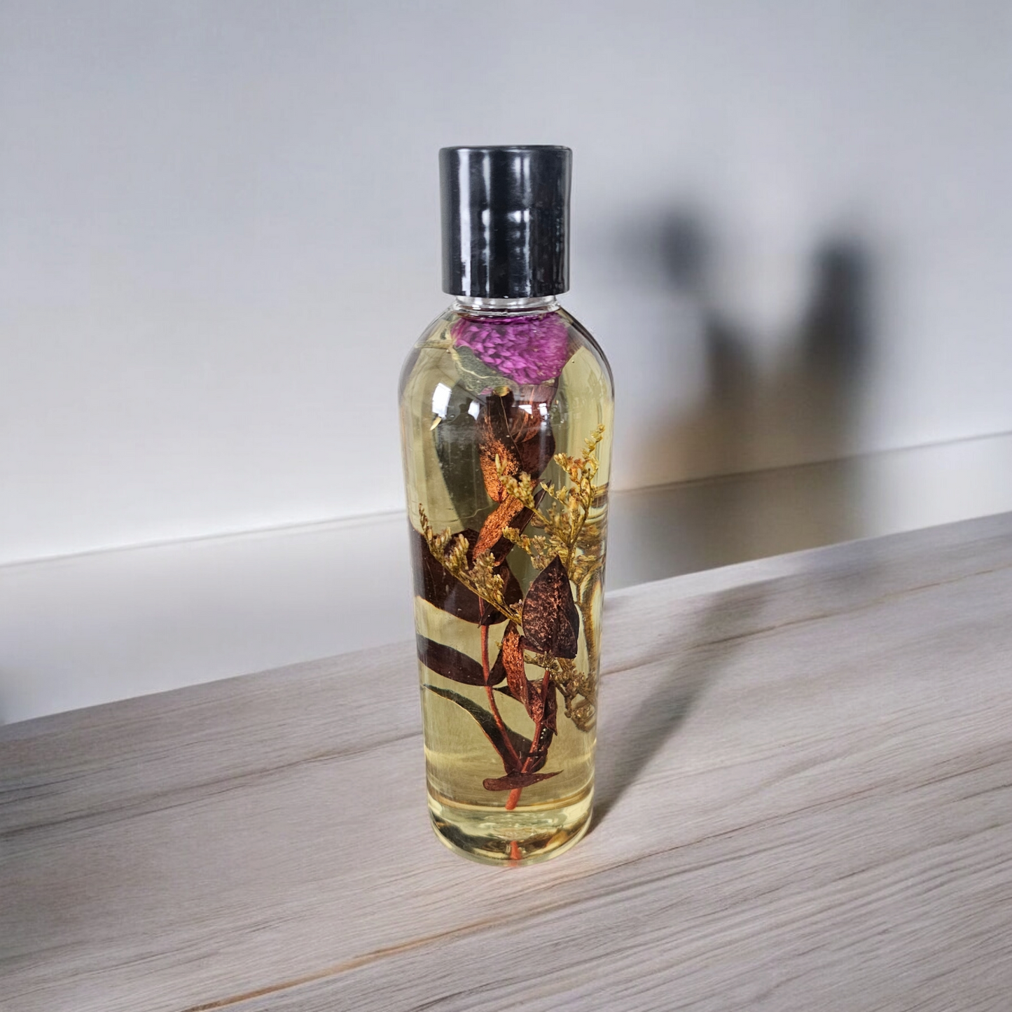 Shower and Bath Moisturizing Oils (8oz) / Huiles Hydratantes pour la Douche et le Bain (240 ml)